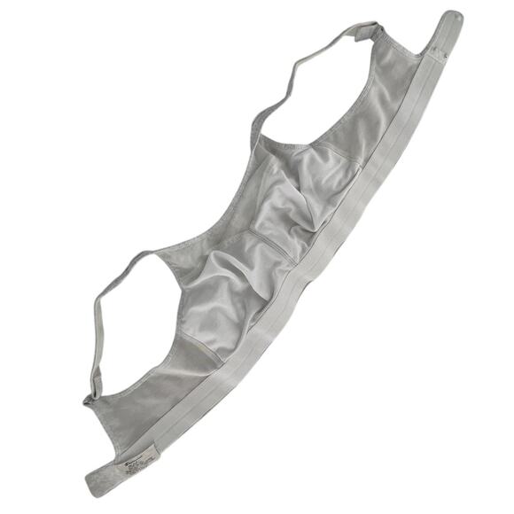 Champion Wire Free Sports Bra 38-40 Cup Size Unknown - Picture 7 of 15